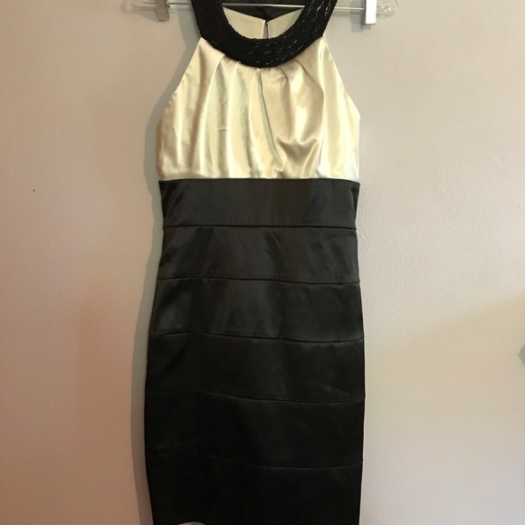 B. Smart Dresses & Skirts - Formal dress. Size 9/10. By B. Smart